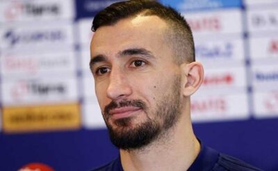 Mehmet Topal futbola geri döndü