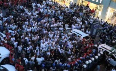 Diyarbakır’daki kayyım protestosuna polis müdahalesi