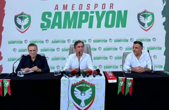 Ersun Yanal Amedspor ile sözleşme imzaladı