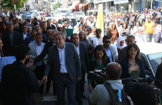 DEM Parti’den İstanbul’dan Hakkari’ye “İradeye Saygı Yürüyüşü”