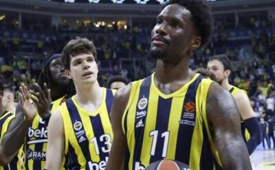 Fenerbahçe Beko, Melli’den sonra Davis ile pota altını güçlendirdi