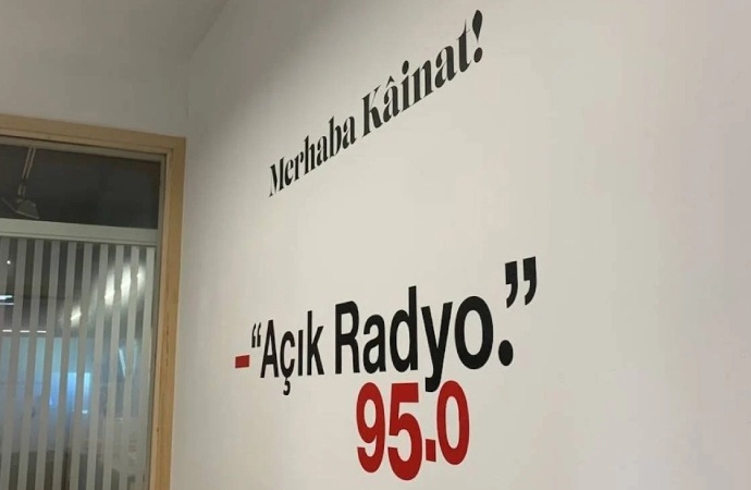 Açık Radyo’nun lisans iptaline durdurma