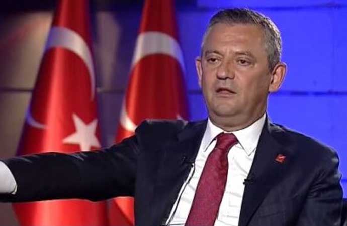 MHP’ye “çürümüşler” çağrısı yapan Özel’den iki yöneticiye: Aklanın