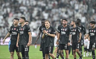 Beşiktaş’tan Türkiye’ye 5 gollü Zafer Bayramı hediyesi!