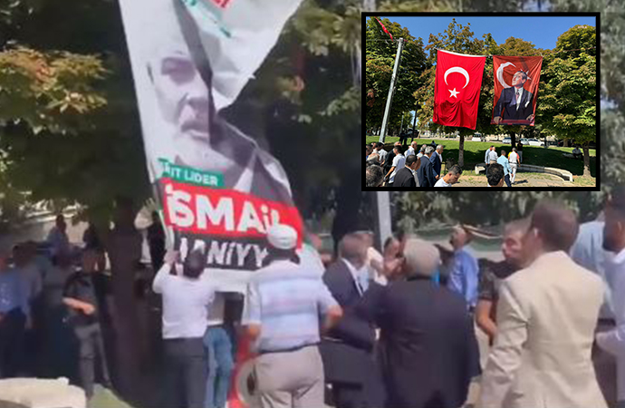 Zafer Bayramı tören alanına Haniye posteri astılar! CHP’li vekiller ve halk tarafından indirildi