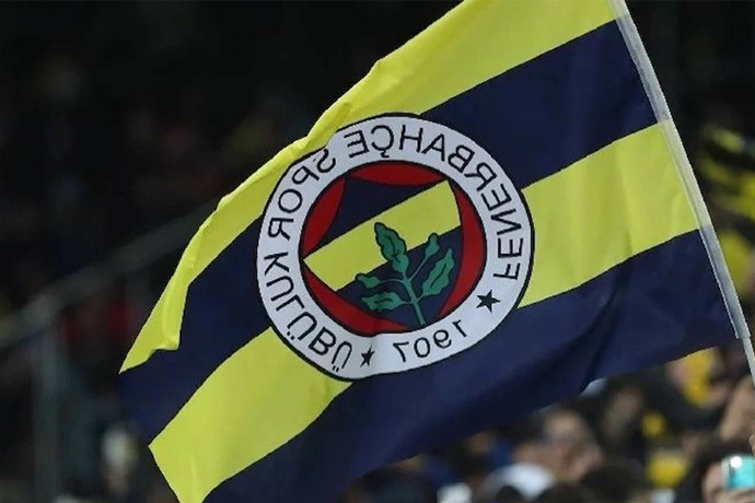 Fenerbahçe ilk yarıyı lider tamamladı