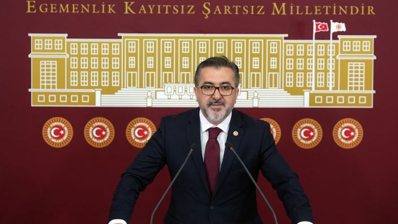 AKP Milletvekili Yıldırım: Özer’in başkanlık görevi devam ediyor