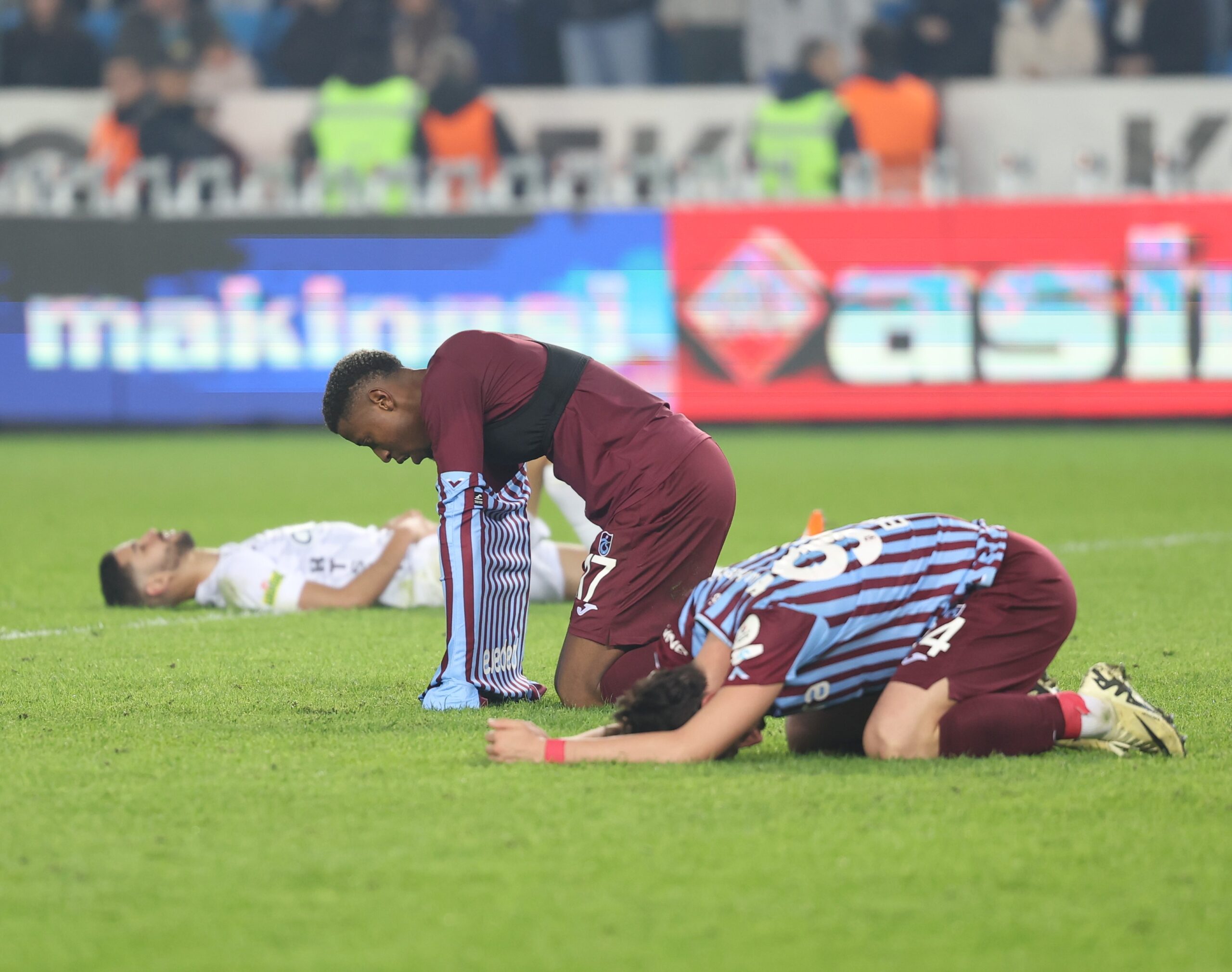 Son dakika golleri! Trabzon böyle yıkıldı